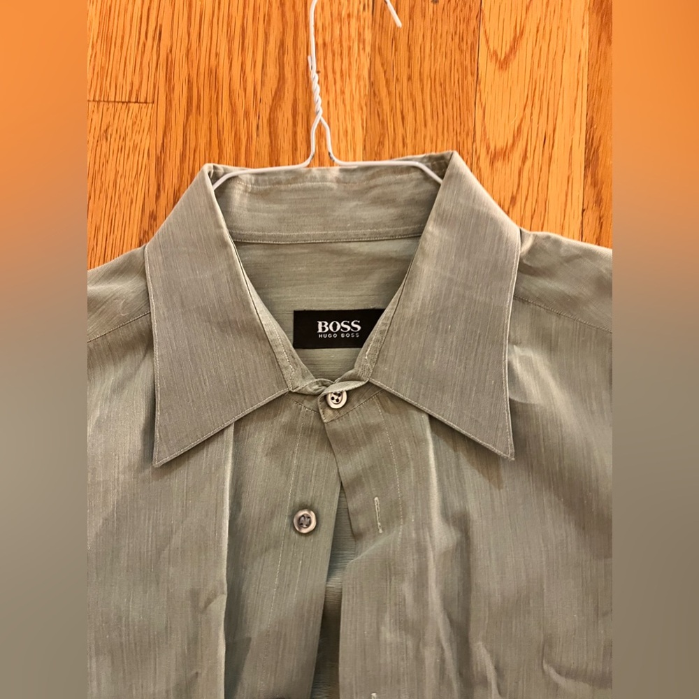 Men’s button down - Picture 2 of 2